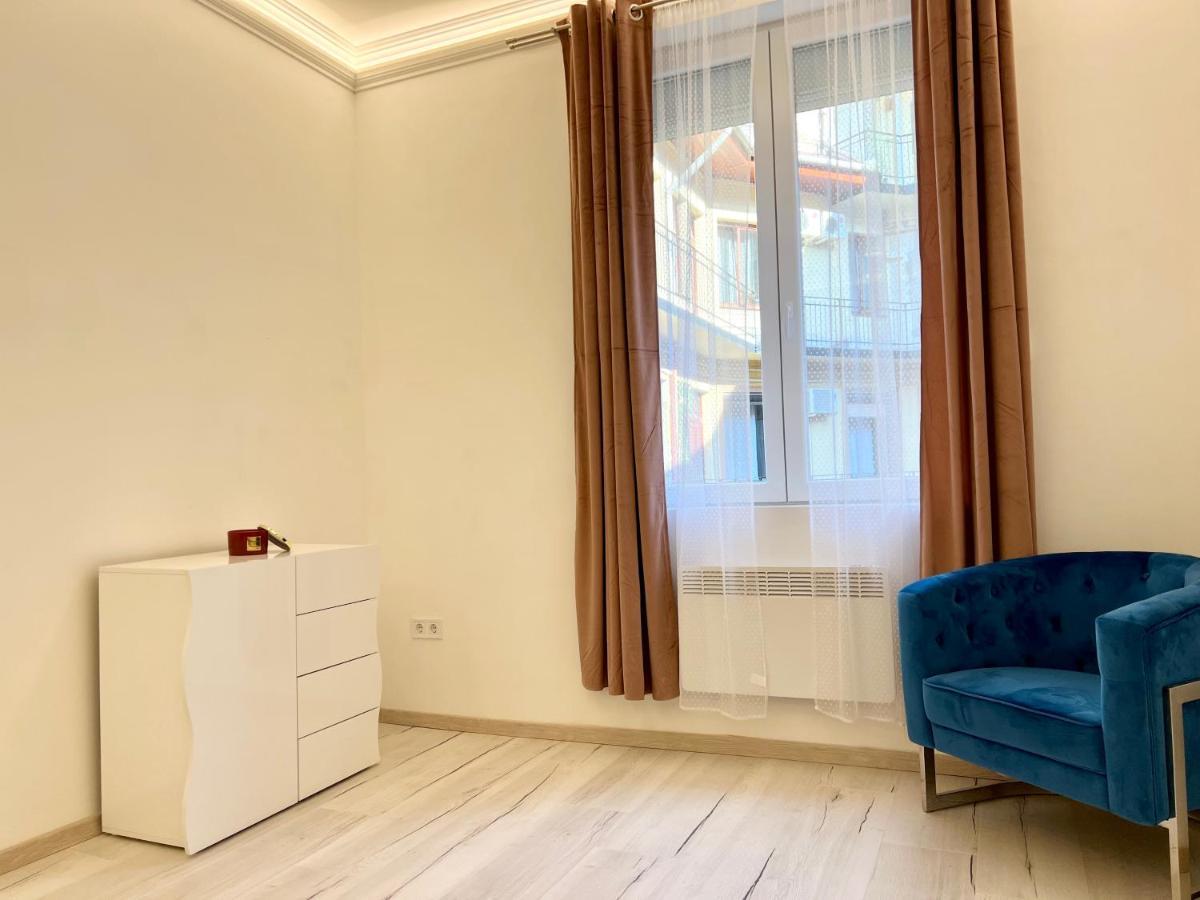 N24 Apartments By Small Home بودابست المظهر الخارجي الصورة