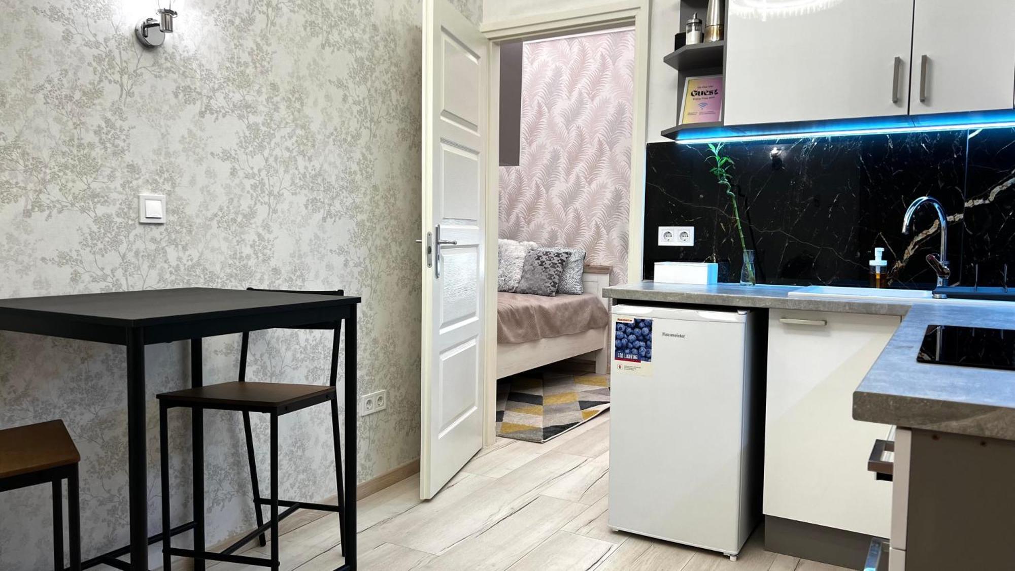 N24 Apartments By Small Home بودابست المظهر الخارجي الصورة